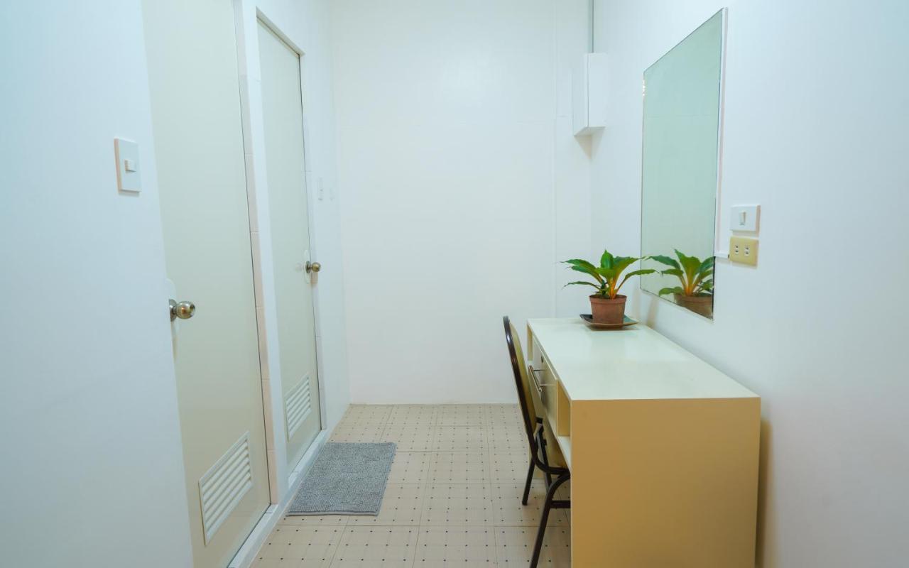 Tarasa Hostel Pasay Eksteriør bilde