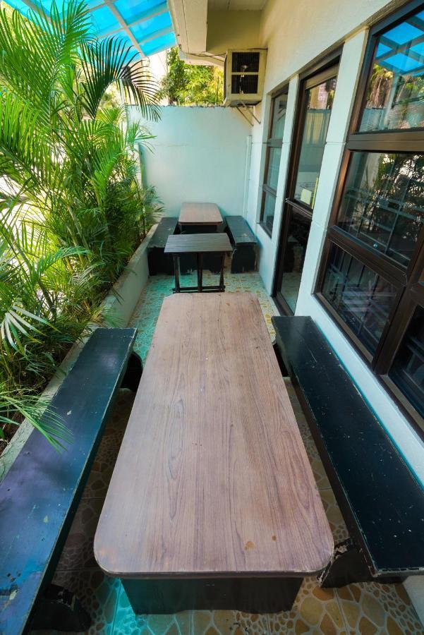 Tarasa Hostel Pasay Eksteriør bilde