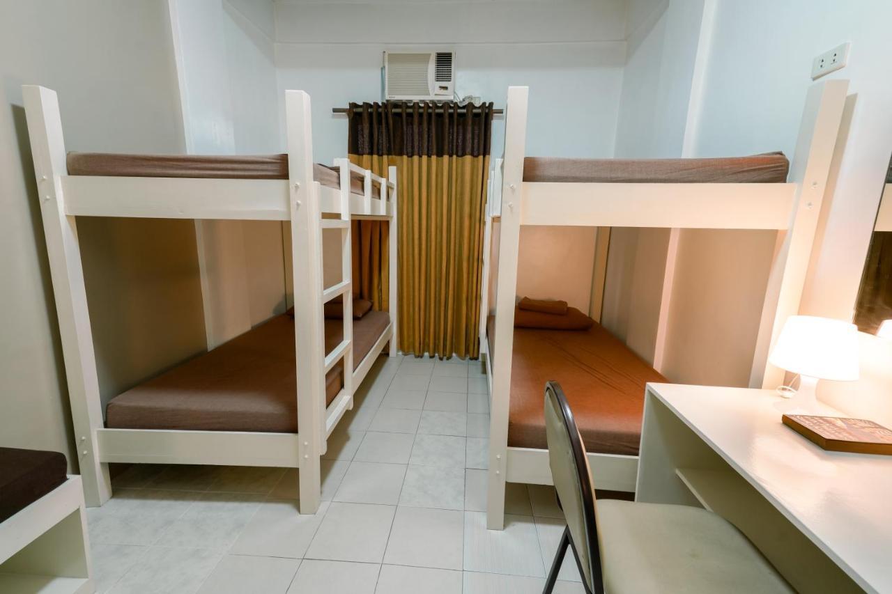 Tarasa Hostel Pasay Eksteriør bilde